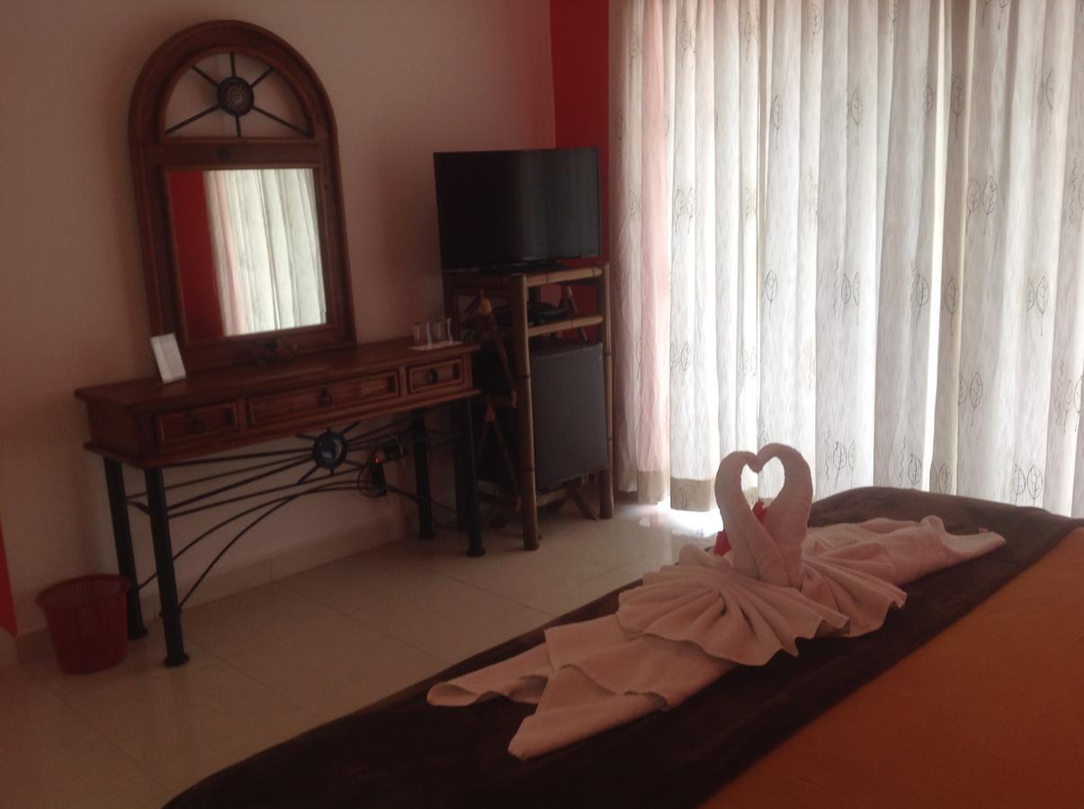 Bed and Breakfast Casa Pili à Playa del Carmen Extérieur photo